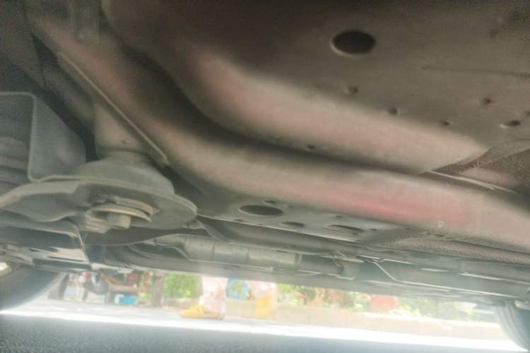 Used Buick Excelle 2015 1.5L Automatic Classic Model Chassis Front Left