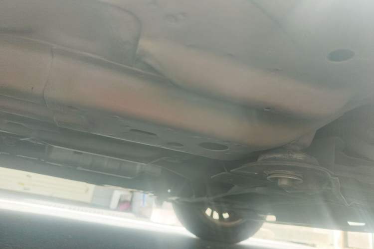 Used Buick Excelle 2015 1.5L Automatic Classic Model Chassis Front Right
