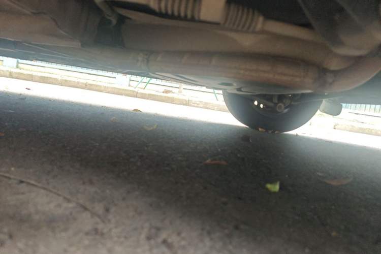 Used Buick Excelle 2015 1.5L Automatic Classic Model Chassis Rear Left