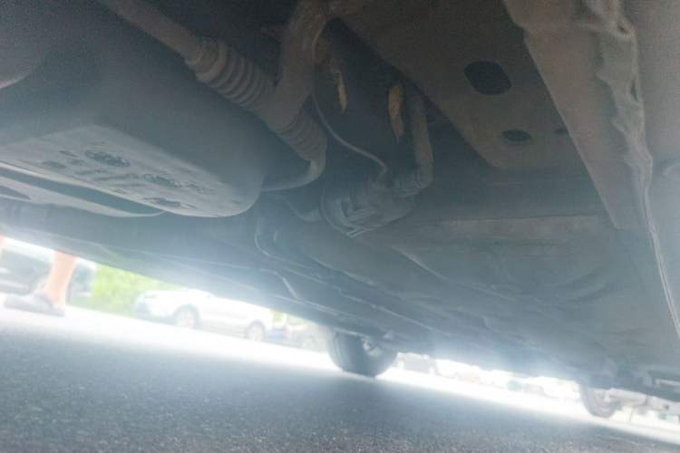 Used Buick Excelle 2015 1.5L Automatic Classic Model Chassis Rear Right