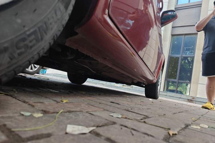 Used Buick Excelle 2015 1.5L Automatic Classic Model Chassis Rear Right