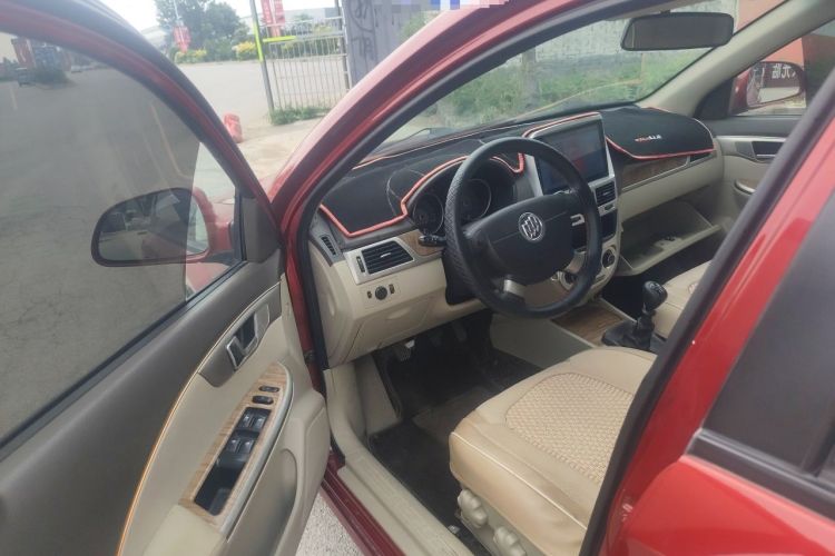Used Buick Excelle 2015 1.5L Manual Classic Trim Driver Seat