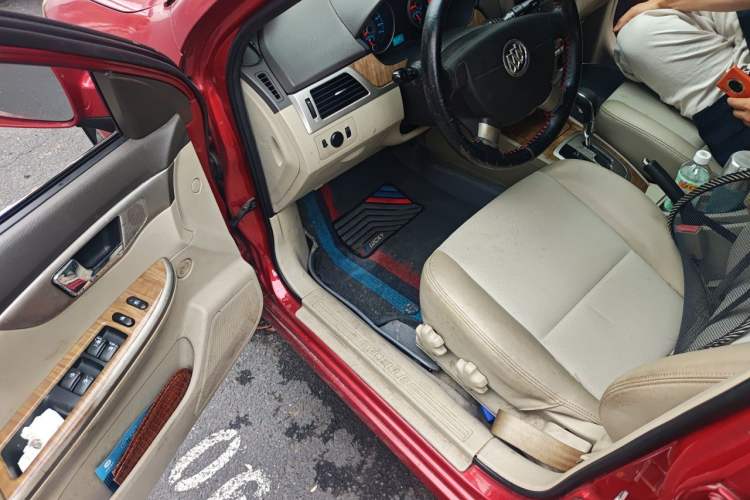 Used Buick Excelle 2015 1.5L Automatic Classic Model Driver Seat