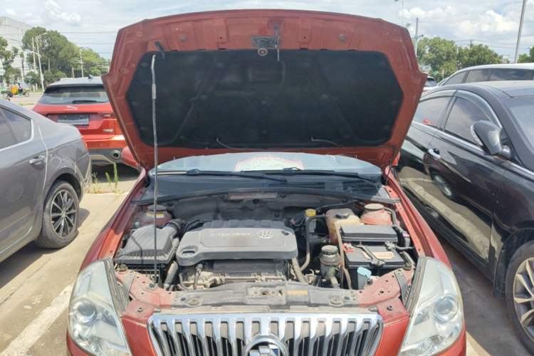 Used Buick Excelle 2015 1.5L Automatic Classic Model Engine Bay