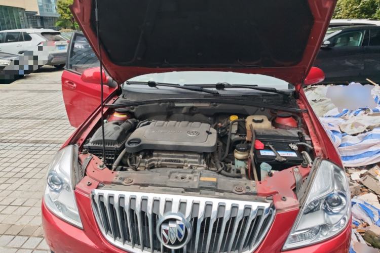 Used Buick Excelle 2015 1.5L Automatic Classic Model Engine Bay