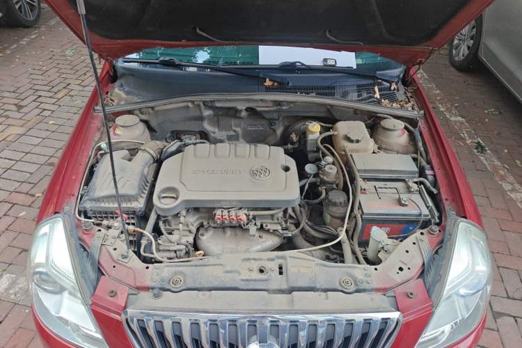Used Buick Excelle 2015 1.5L Automatic Classic Model Engine Bay