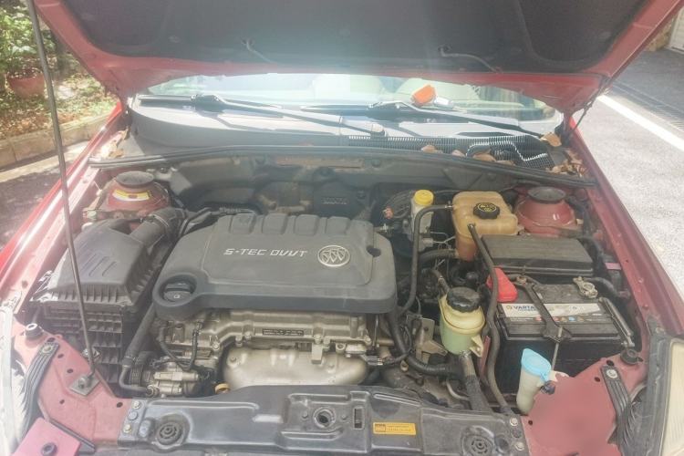Used Buick Excelle 2015 1.5L Automatic Classic Model Engine Bay