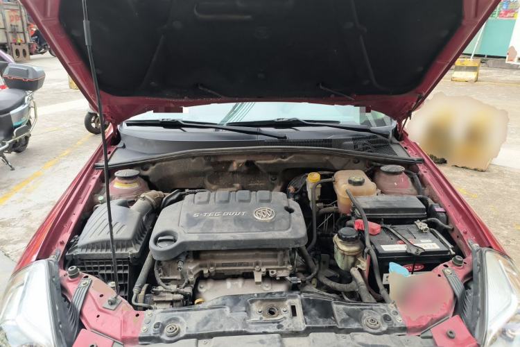 Used Buick Excelle 2015 1.5L Automatic Classic Model Engine Bay