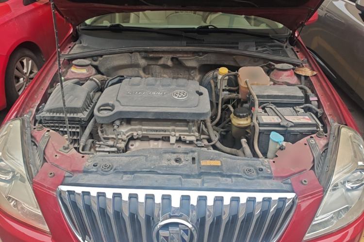 Used Buick Excelle 2015 1.5L Manual Classic Trim Engine Bay