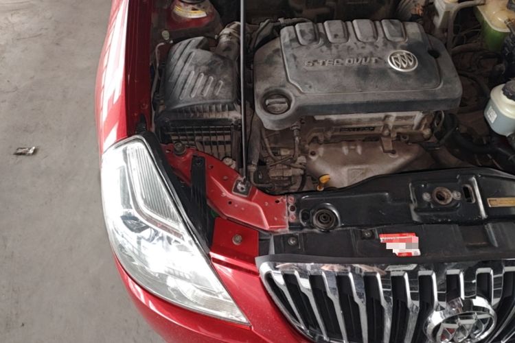 Used Buick Excelle 2015 1.5L Automatic Classic Model Engine Bay Right