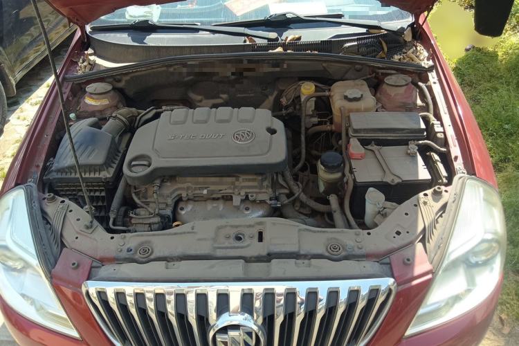 Used Buick Excelle 2015 1.5L Automatic Classic Model Engine Bay