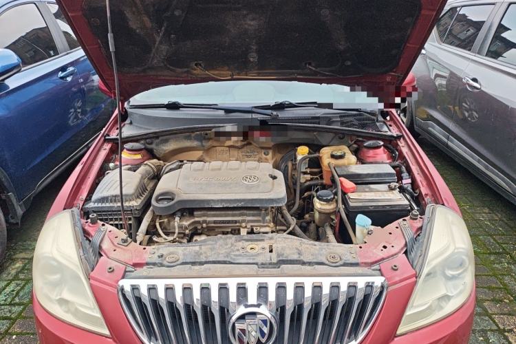 Used Buick Excelle 2015 1.5L Manual Classic Trim Engine Bay