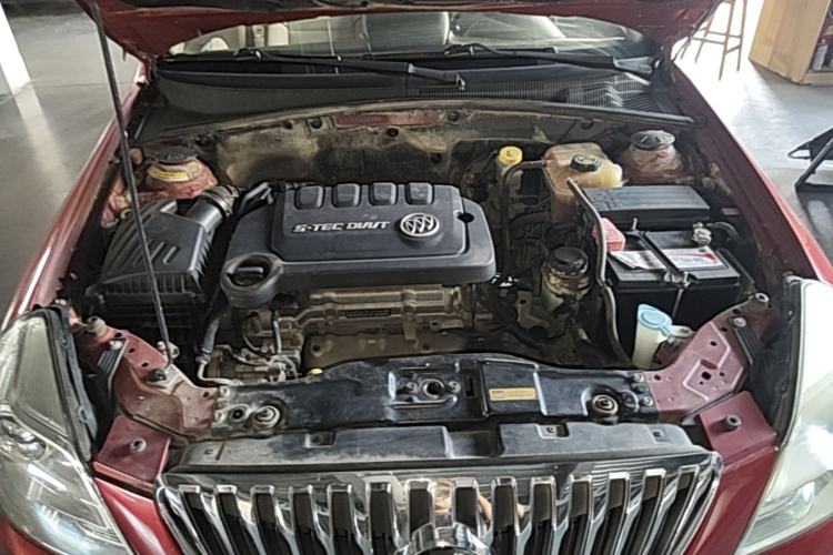 Used Buick Excelle 2015 1.5L Automatic Classic Model Engine Bay