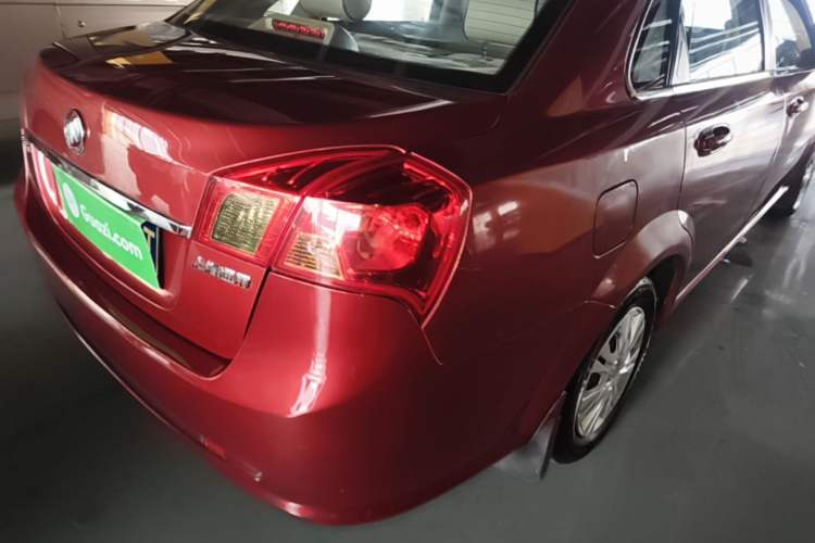 Used Buick Excelle 2015 1.5L Automatic Classic Model Exterior 3