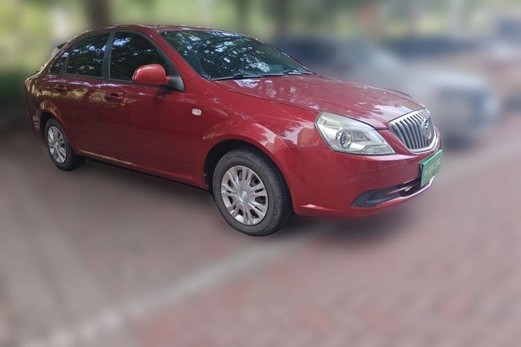 Used Buick Excelle 2015 1.5L Automatic Classic Model Front Right 45 Deg