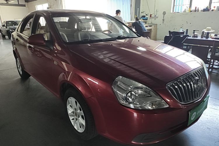 Used Buick Excelle 2015 1.5L Automatic Classic Model Front Right 45 Deg