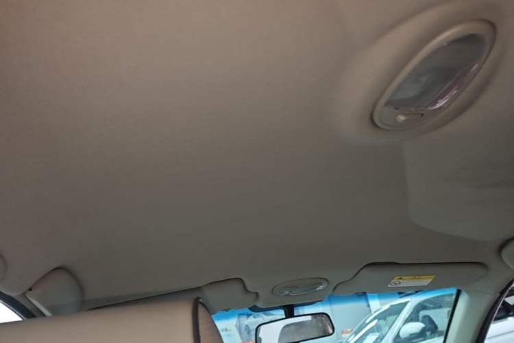 Used Buick Excelle 2015 1.5L Automatic Classic Model Headliner