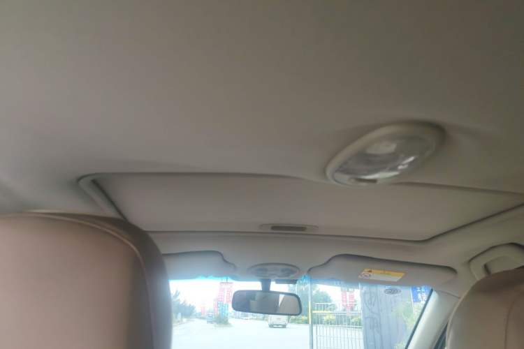 Used Buick Excelle 2015 1.5L Manual Classic Trim Headliner