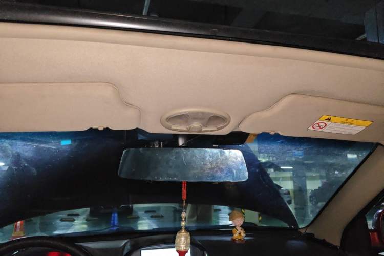 Used Buick Excelle 2015 1.5L Manual Classic Trim Headliner