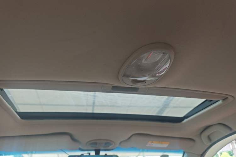 Used Buick Excelle 2015 1.5L Manual Classic Trim Headliner