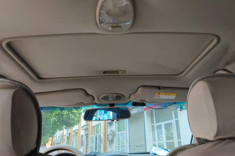 Used Buick Excelle 2015 1.5L Manual Classic Trim Headliner