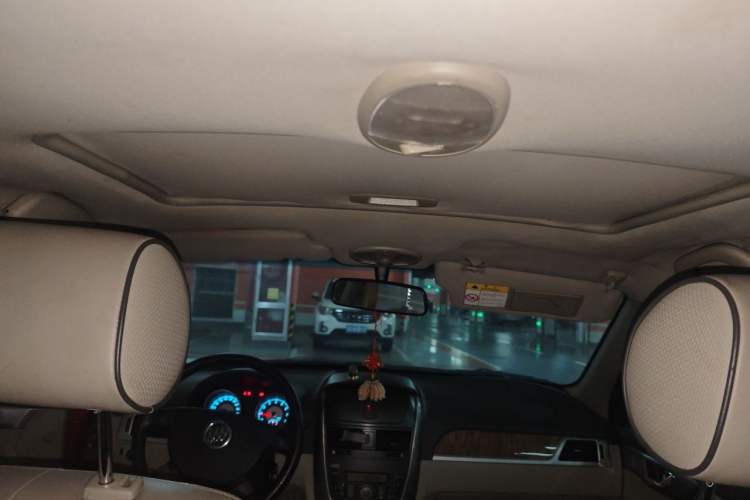 Used Buick Excelle 2015 1.5L Manual Classic Trim Headliner