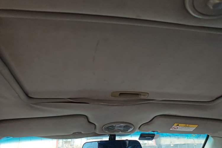 Used Buick Excelle 2015 1.5L Manual Classic Trim Headliner