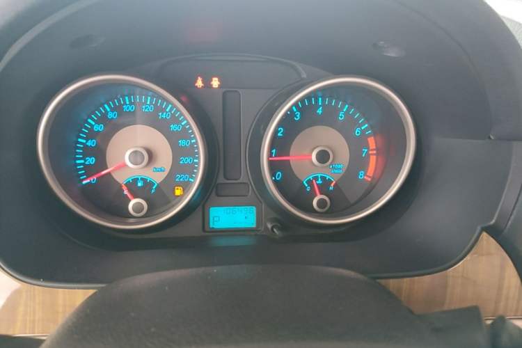 Used Buick Excelle 2015 1.5L Automatic Classic Model Instrument Cluster