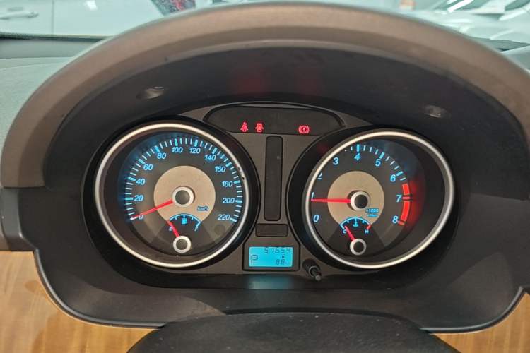 Used Buick Excelle 2015 1.5L Automatic Classic Model Instrument Cluster