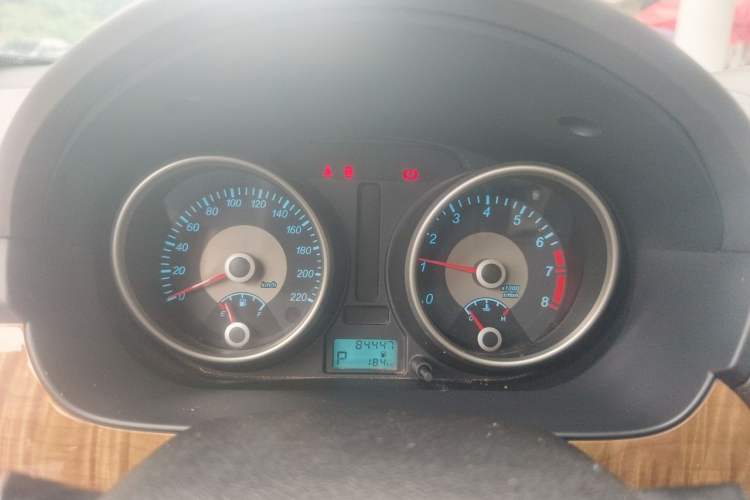 Used Buick Excelle 2015 1.5L Automatic Classic Model Instrument Cluster
