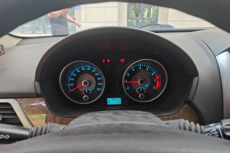 Used Buick Excelle 2015 1.5L Automatic Classic Model Instrument Cluster
