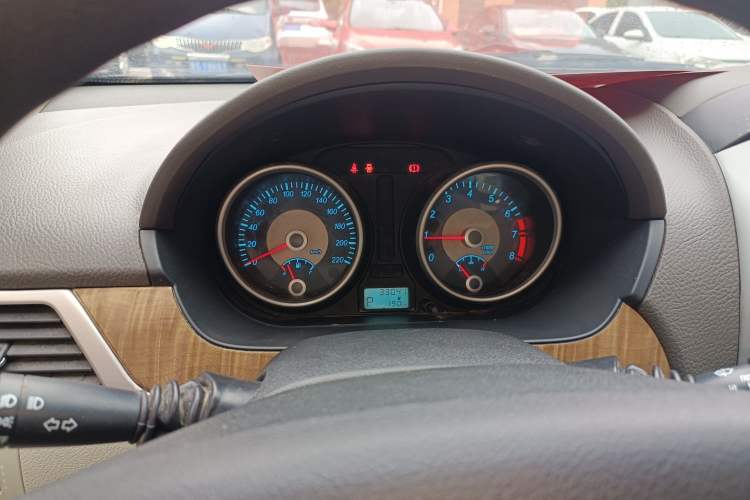 Used Buick Excelle 2015 1.5L Automatic Classic Model Instrument Cluster