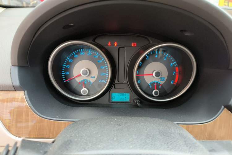 Used Buick Excelle 2015 1.5L Automatic Classic Model Instrument Cluster