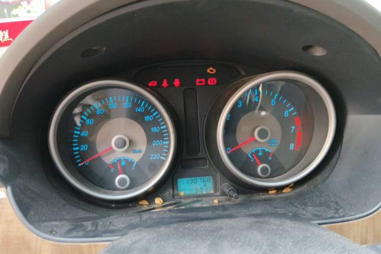 Used Buick Excelle 2015 1.5L Manual Classic Trim Instrument Cluster