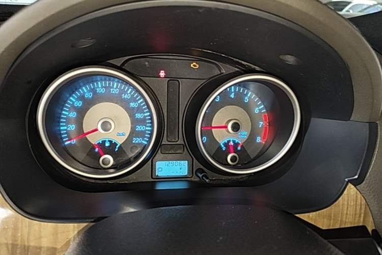 Used Buick Excelle 2015 1.5L Automatic Classic Model Instrument Cluster
