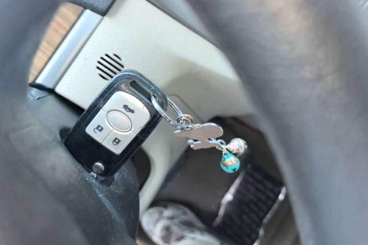 Used Buick Excelle 2015 1.5L Automatic Classic Model Interior 1