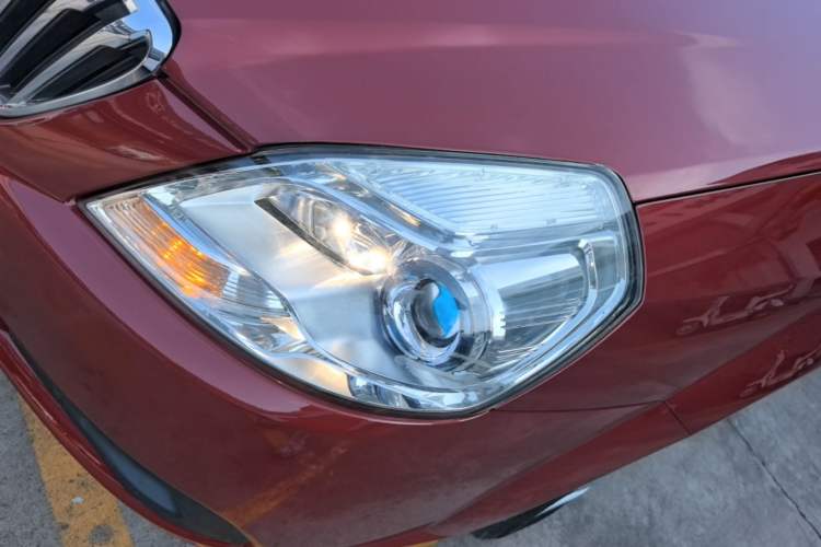 Used Buick Excelle 2015 1.5L Automatic Classic Model Left Front Headlight
