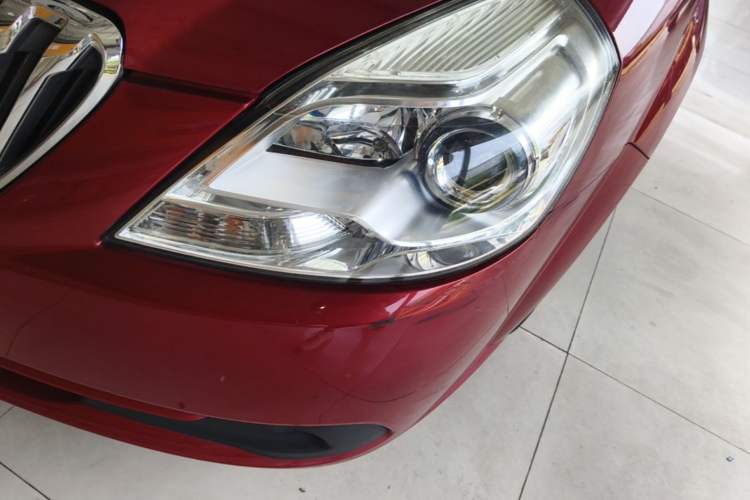 Used Buick Excelle 2015 1.5L Automatic Classic Model Left Front Headlight