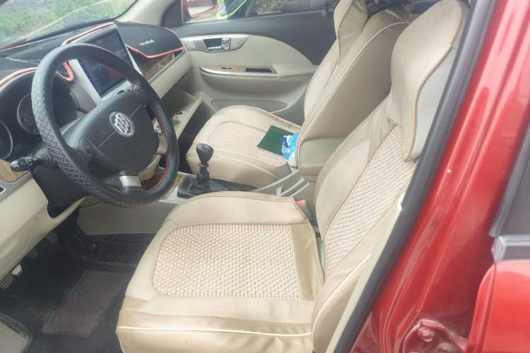 Used Buick Excelle 2015 1.5L Manual Classic Trim Left Front Seat