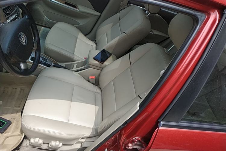 Used Buick Excelle 2015 1.5L Automatic Luxury Edition Left Front Seat