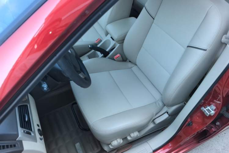 Used Buick Excelle 2015 1.5L Automatic Classic Model Left Front Seat