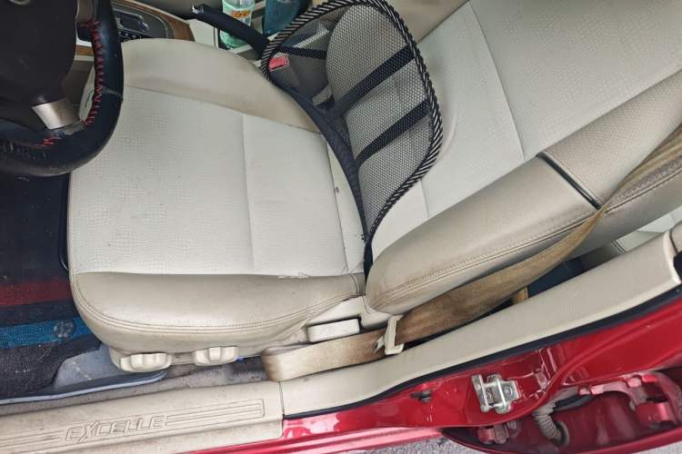 Used Buick Excelle 2015 1.5L Automatic Classic Model Left Front Seat