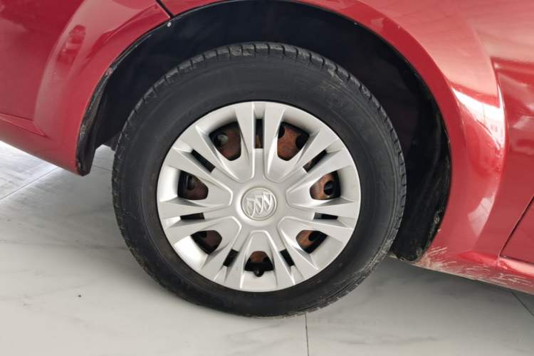 Used Buick Excelle 2015 1.5L Automatic Classic Model Left Front Wheel Hub
