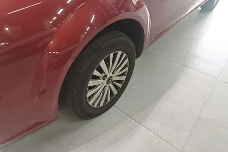 Used Buick Excelle 2015 1.5L Automatic Classic Model Left Front Wheel Hub