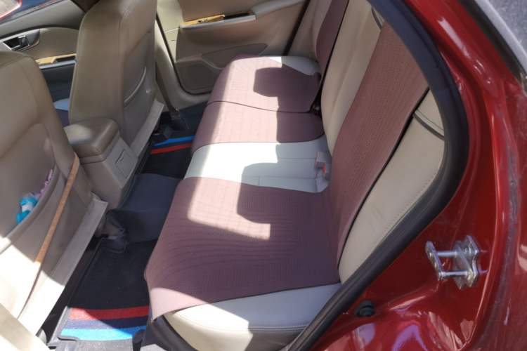 Used Buick Excelle 2015 1.5L Manual Luxury Model Left Rear Seat