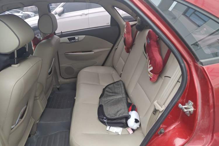 Used Buick Excelle 2015 1.5L Manual Luxury Model Left Rear Seat