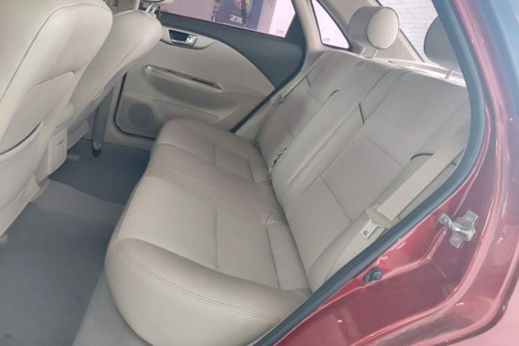 Used Buick Excelle 2015 1.5L Automatic Classic Model Left Rear Seat