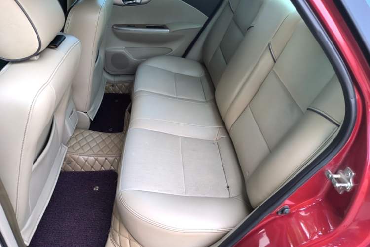 Used Buick Excelle 2015 1.5L Automatic Classic Model Left Rear Seat