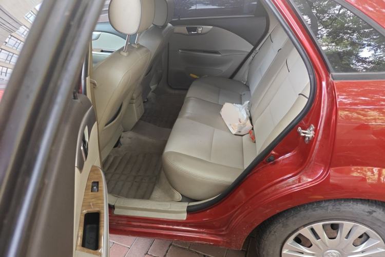 Used Buick Excelle 2015 1.5L Automatic Classic Model Left Rear Seat