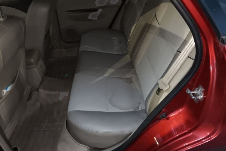Used Buick Excelle 2015 1.5L Automatic Classic Model Left Rear Seat